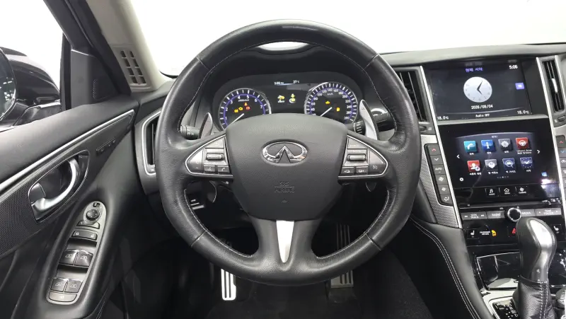 Infiniti Q50
