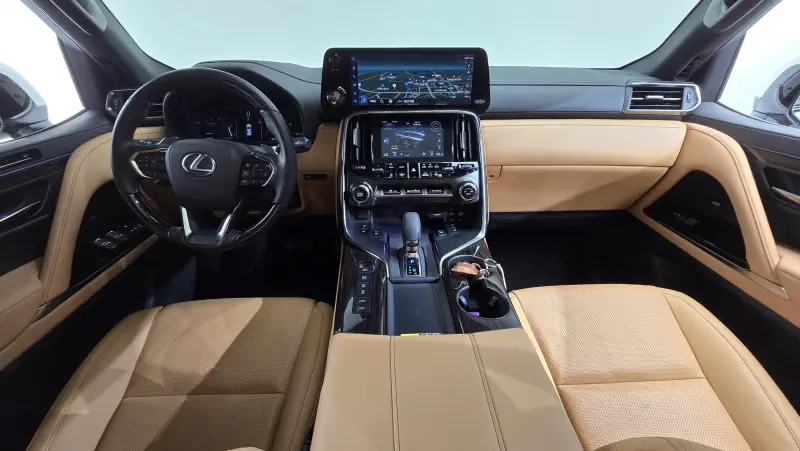 Lexus LX570