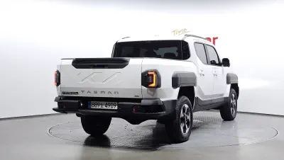 Kia Tasman