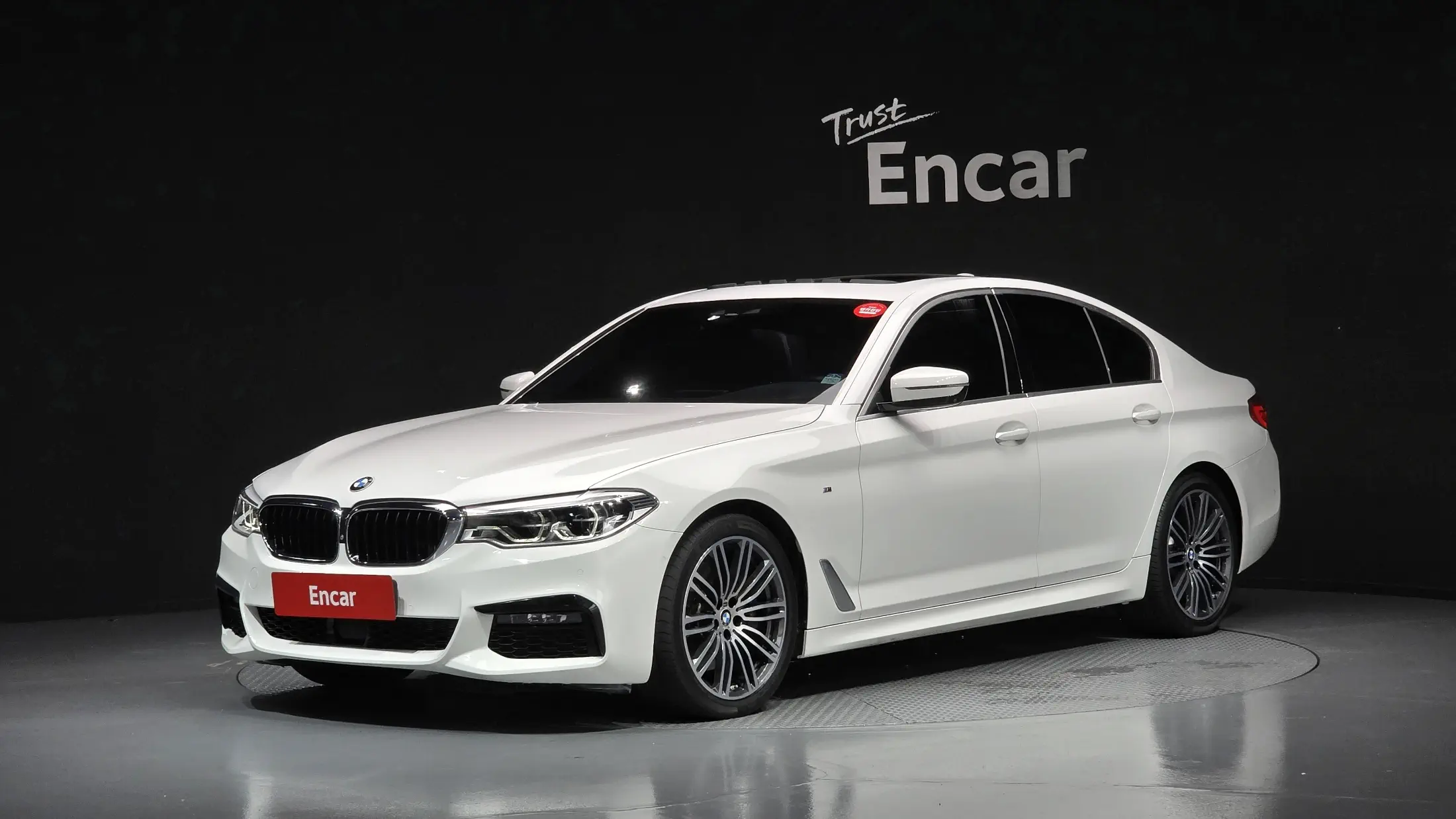 BMW 5-Series 2019