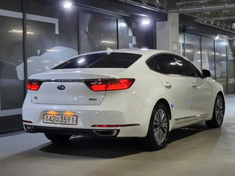 Kia K7