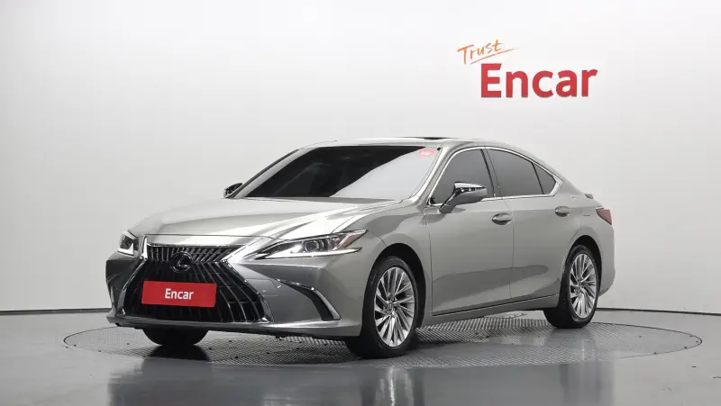 Lexus ES300h