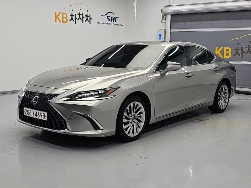 Lexus ES300h