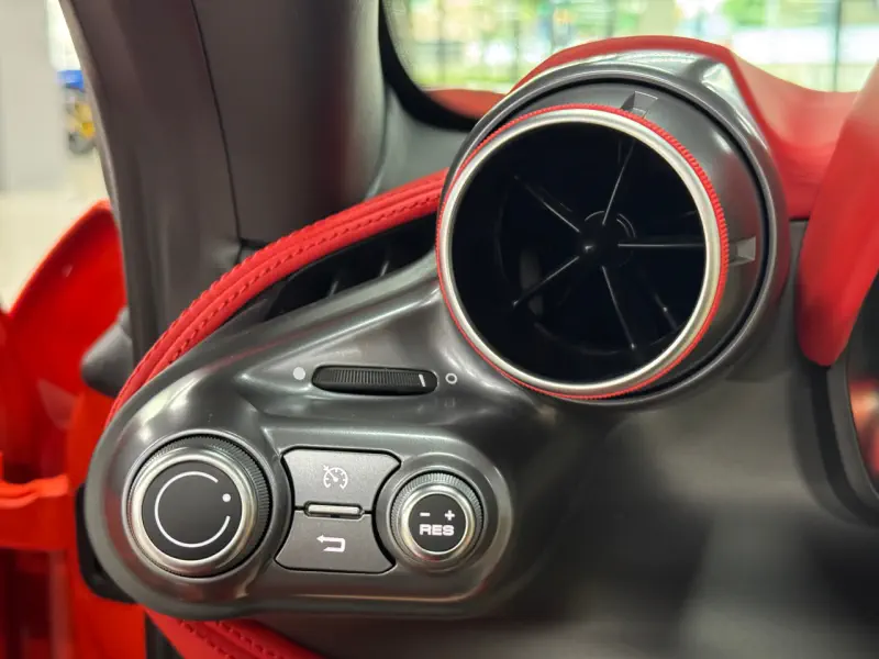 Ferrari F8