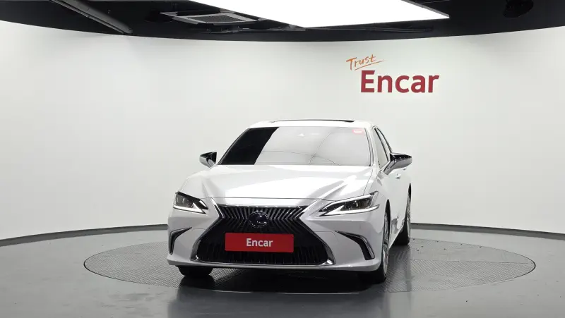 Lexus ES300h
