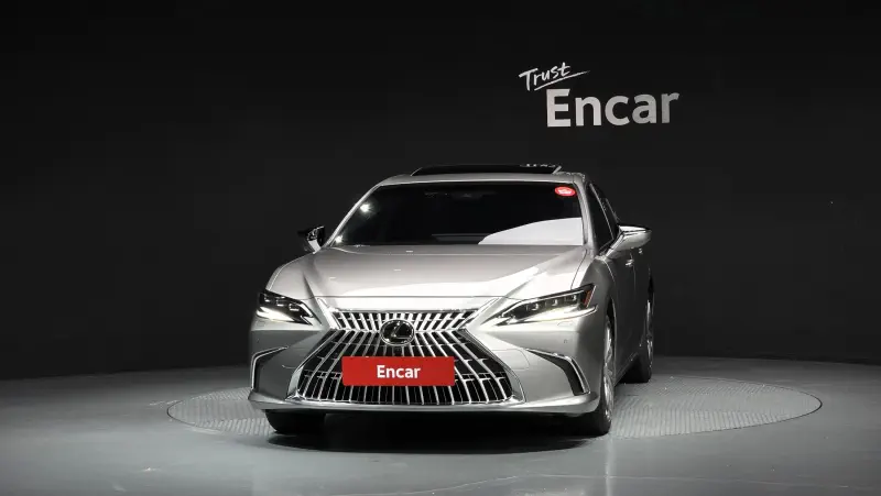Lexus ES300h