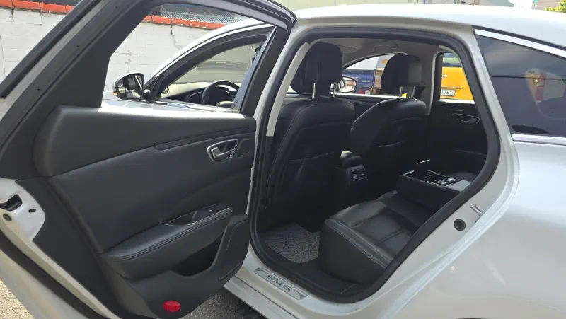 Renault Samsung SM6