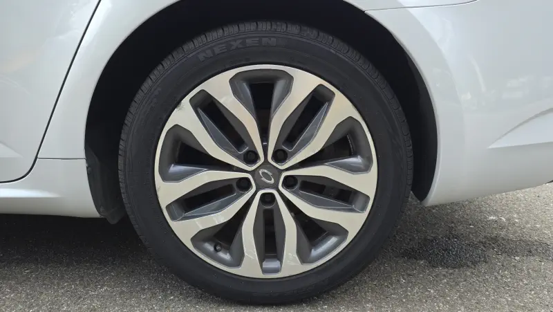 Renault Samsung SM6