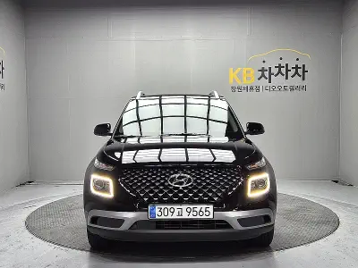 Hyundai Venue