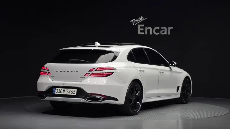 Genesis G70
