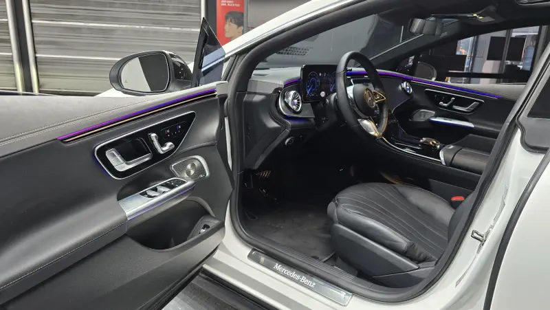 Mercedes-Benz EQE