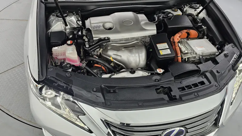 Lexus ES300h