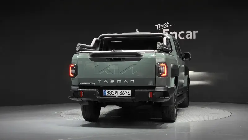 Kia Tasman