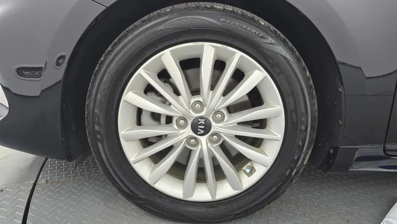 Купить Kia K7 Gyeonggi из Кореи