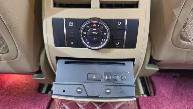 Mercedes-Benz GL-Class