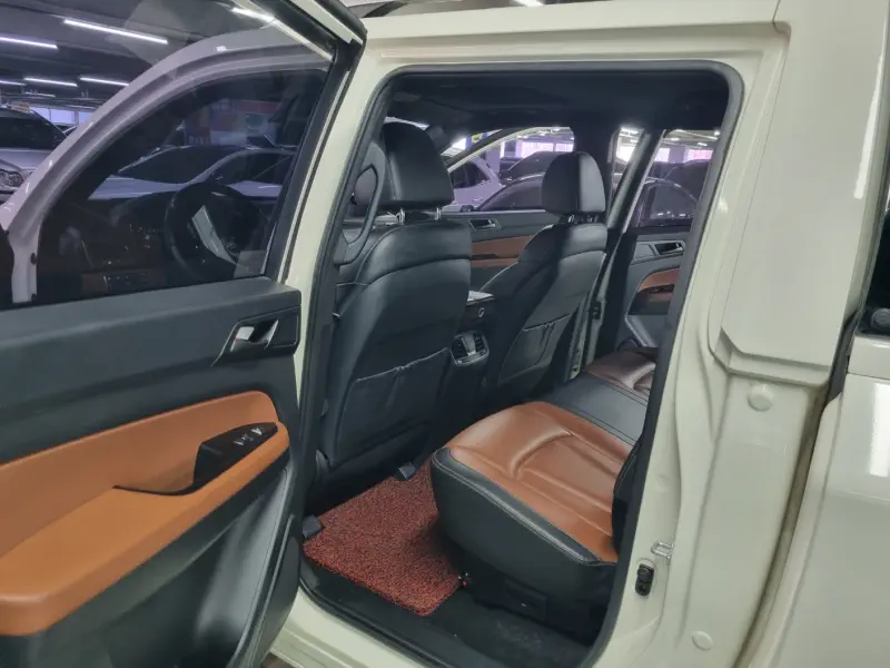 SsangYong Rexton Sports
