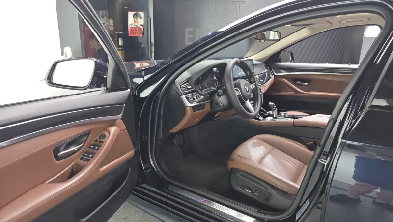 BMW 5-Series