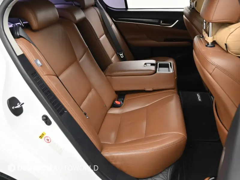 Lexus GS450h