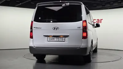 Hyundai Grand Starex