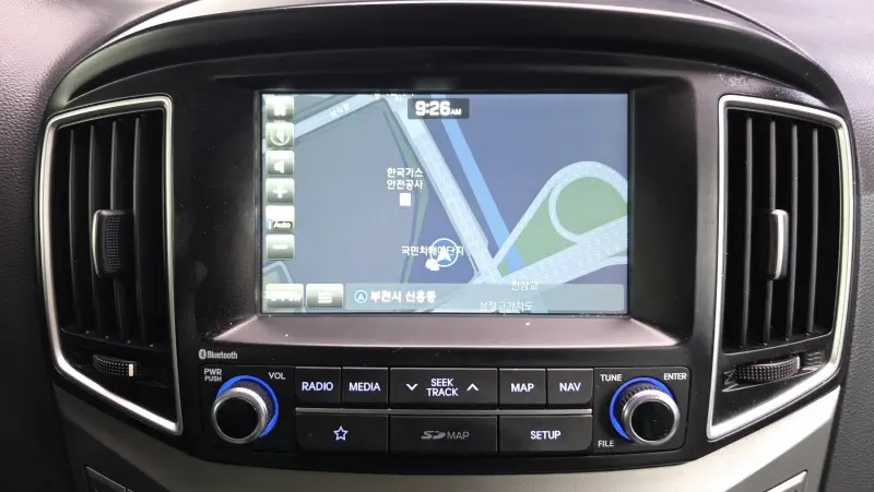 Hyundai Grand Starex