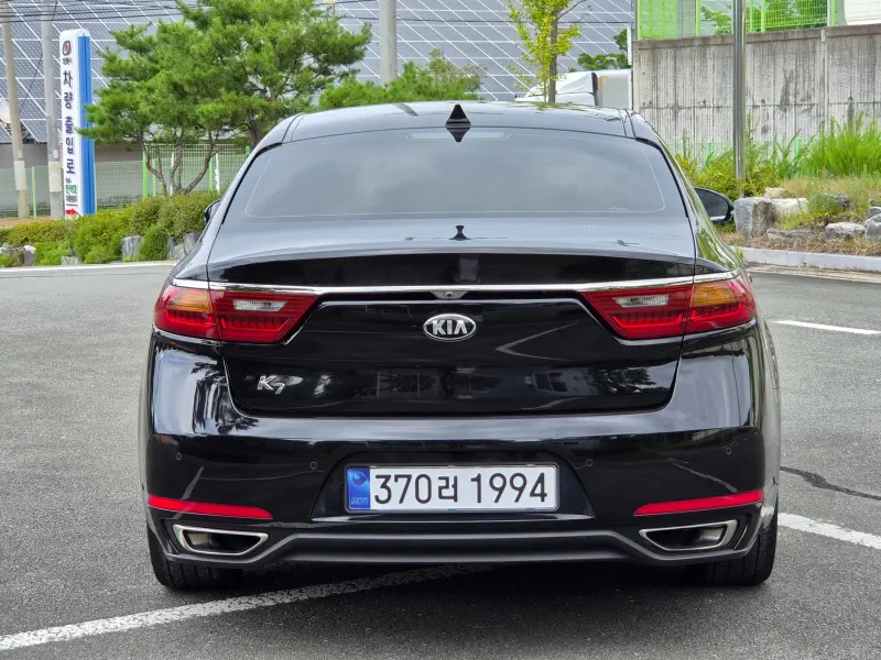 Kia K7
