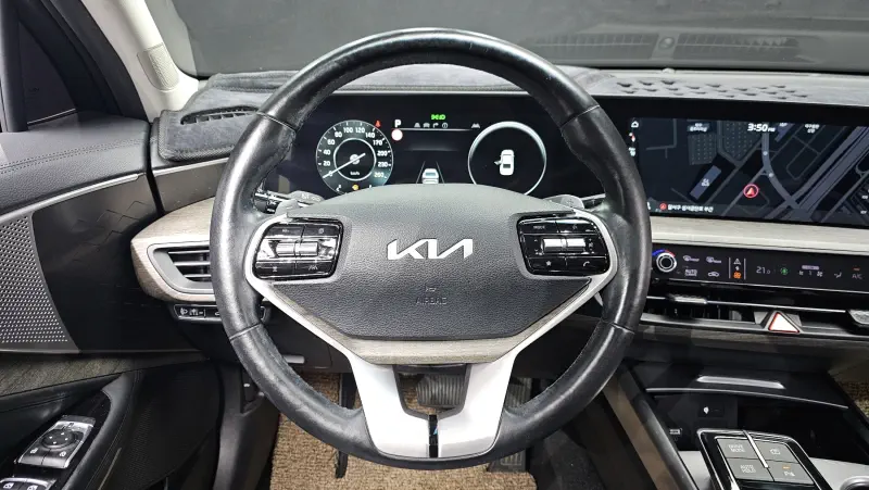 Kia K8