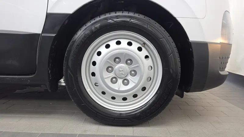 Hyundai ST1