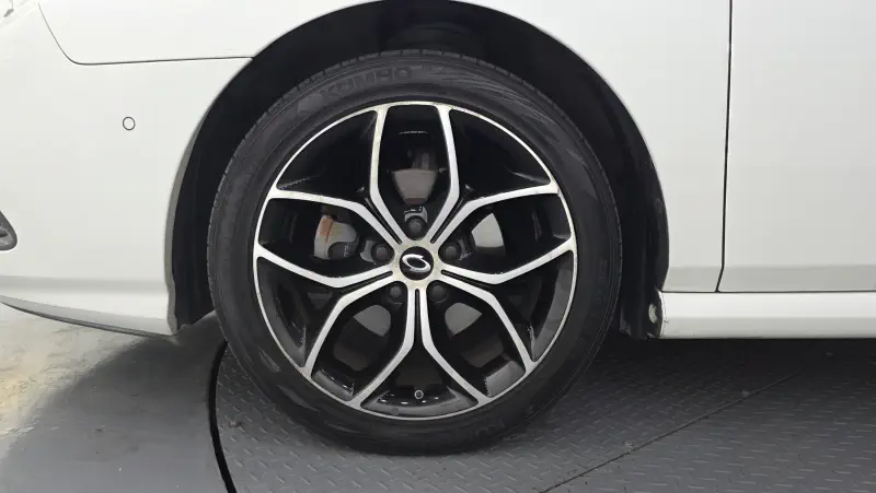 Renault Samsung SM5
