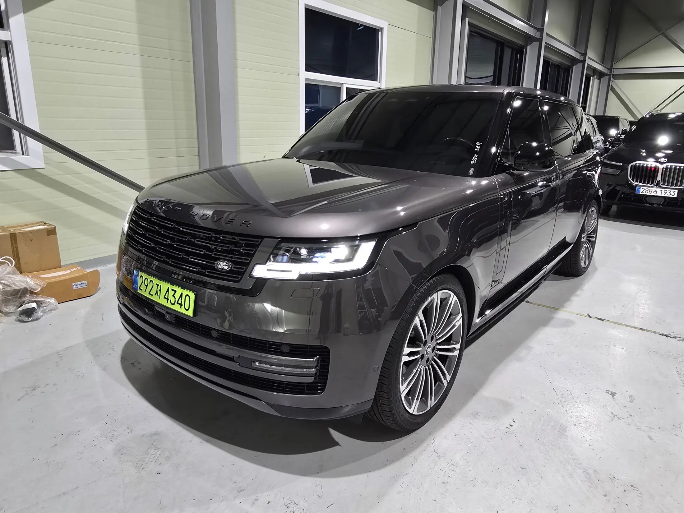 Land Rover Range Rover 2025