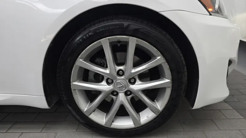 Lexus IS250