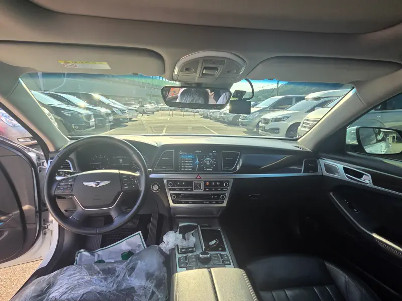 Genesis G80