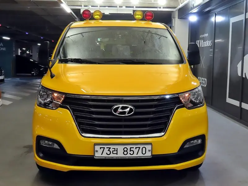 Hyundai Grand Starex