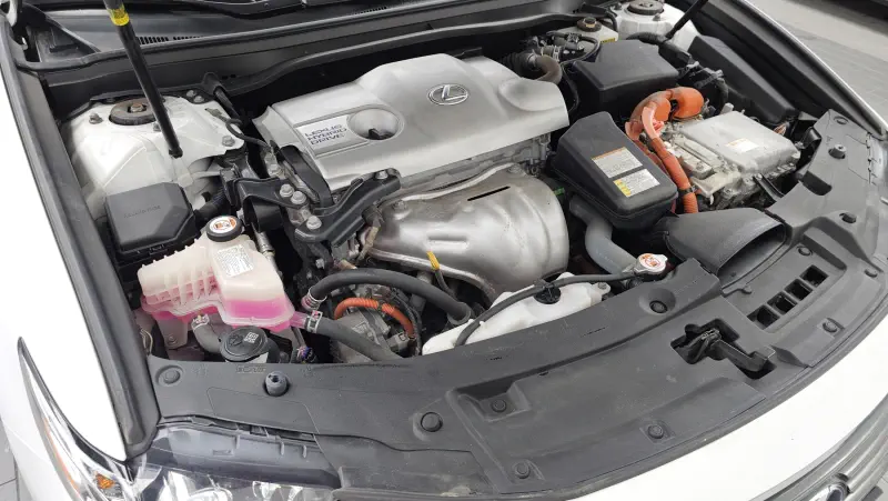 Lexus ES300h