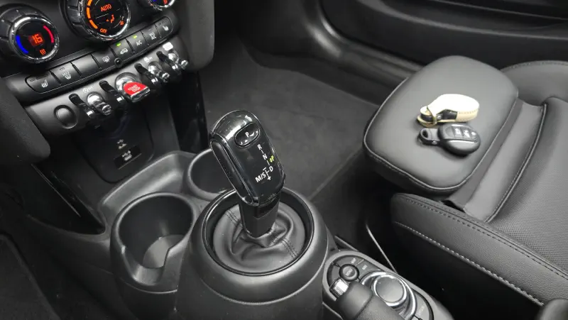 MINI Hatch