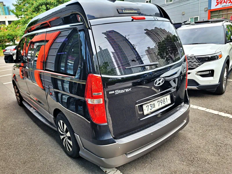 Hyundai Grand Starex