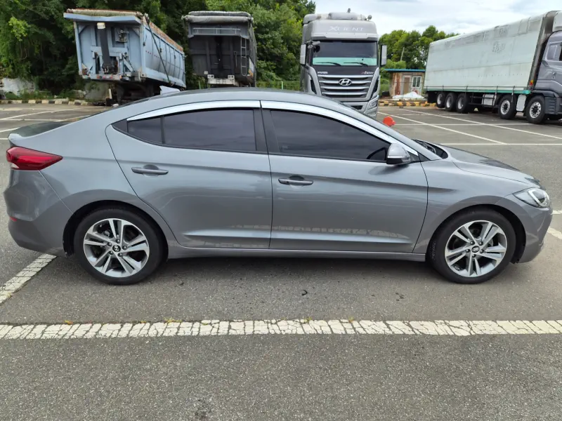 Hyundai AVANTE