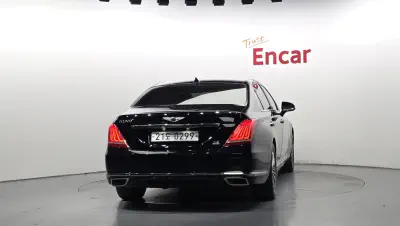 Genesis EQ900