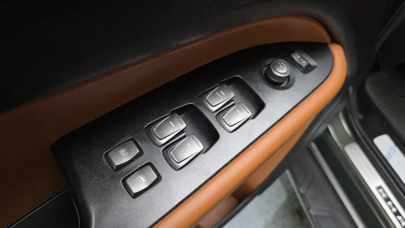 SsangYong Rexton Sports Khan