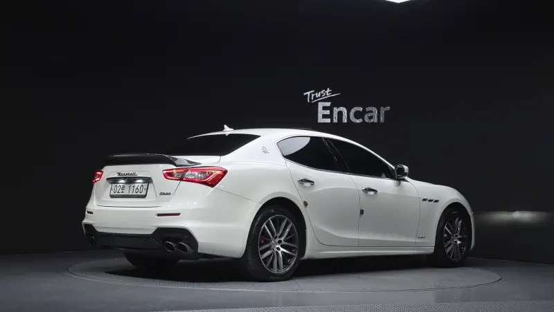 Maserati Ghibli