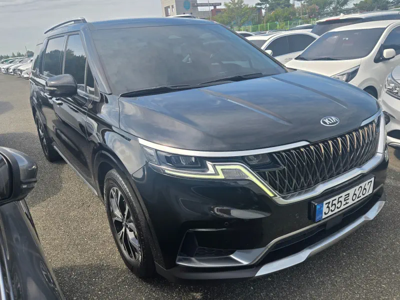 Купить Kia Carnival Jeonbuk из Кореи
