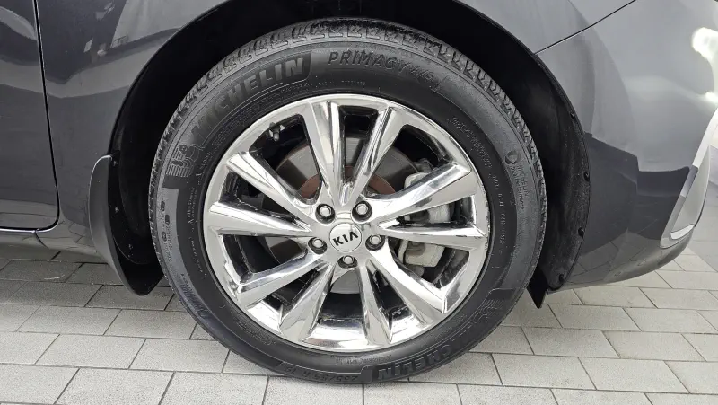 Купить Kia Carnival Gyeonggi из Кореи