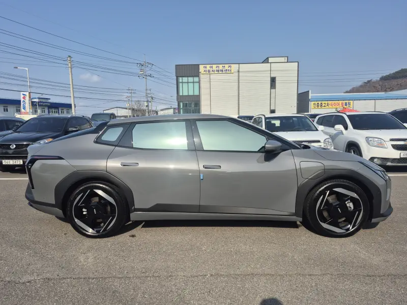Kia EV4