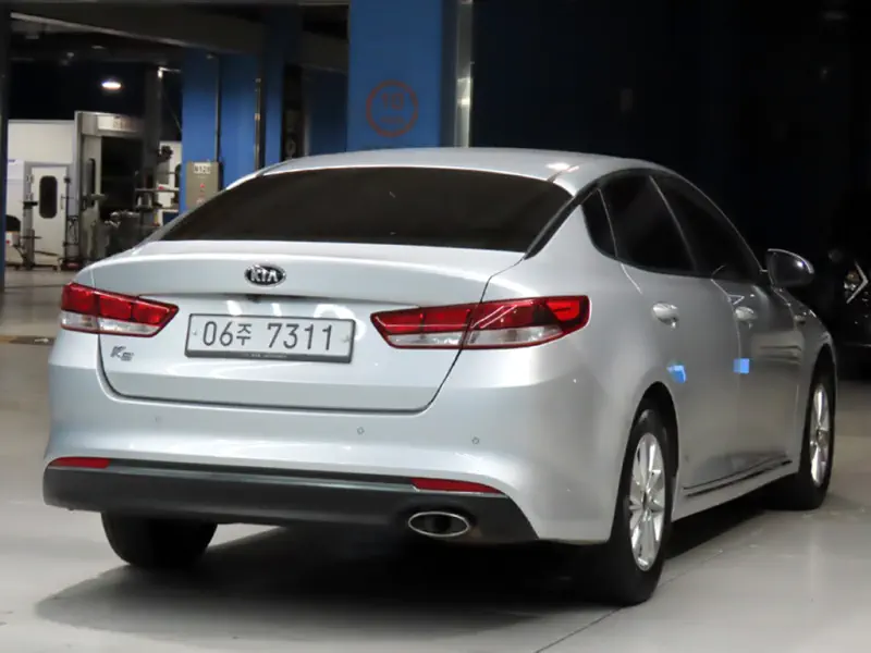Kia K5