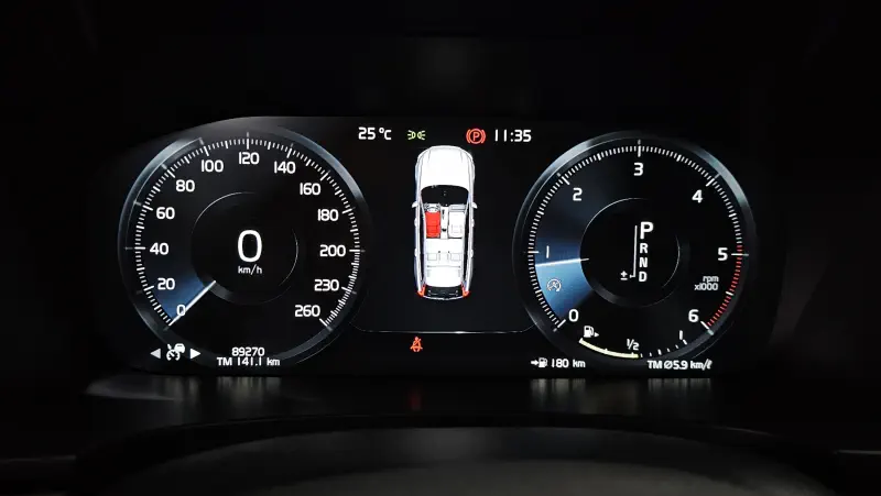 Volvo V90