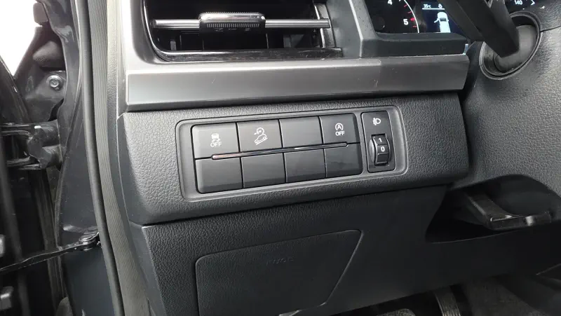 SsangYong Rexton Sports Khan