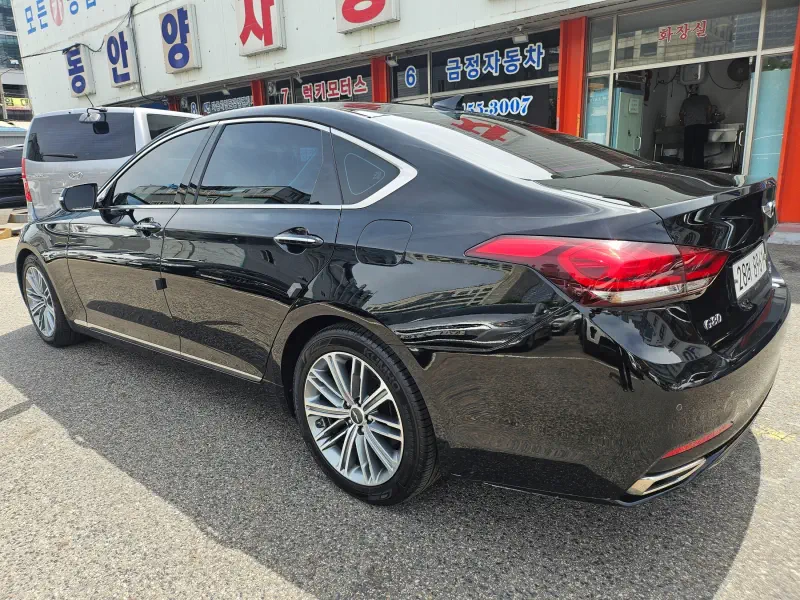 Genesis G80