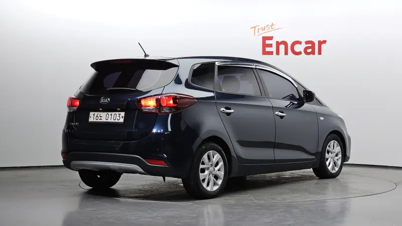 Kia Carens