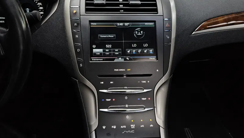 Lincoln Mkz