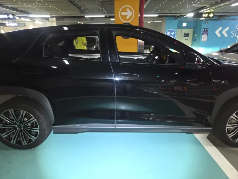 BYD Sealion 7