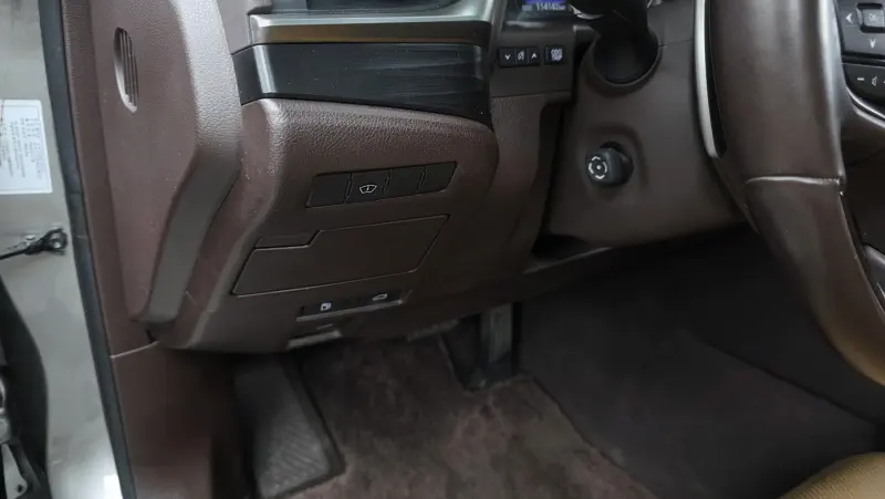 Lexus ES300h